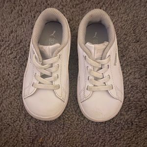 Toddler puma sneakers